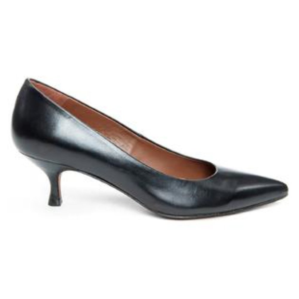 Donald J. Pliner Black Leather Kitten Heel Pump